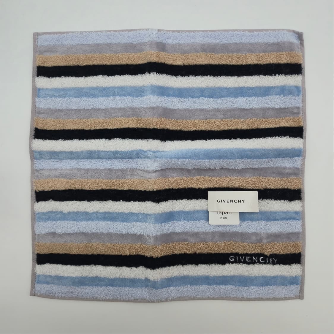 GIVENCHY 지방시 핸드타올 손수건 [BF10454-739-01] 상품이미지3