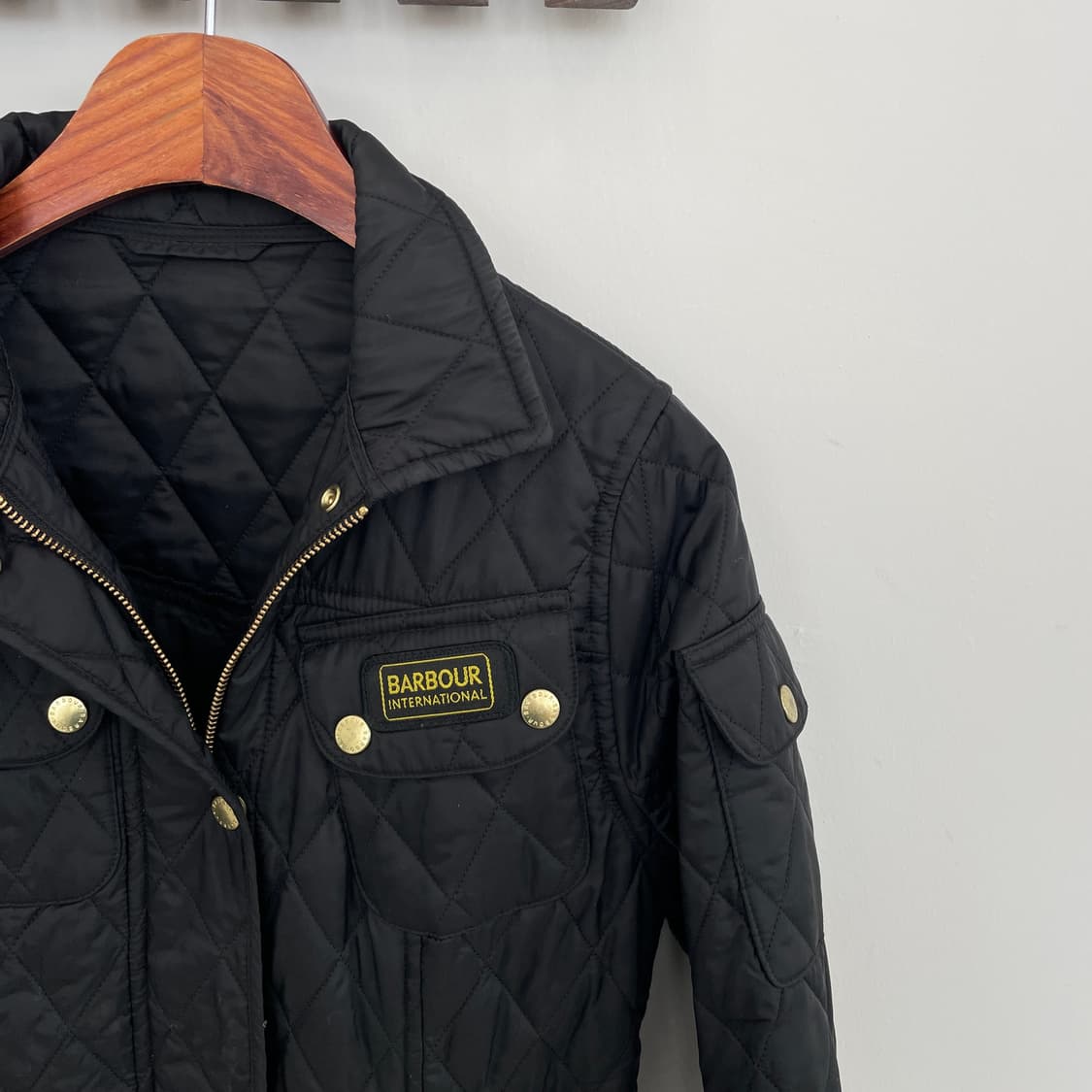 바버 인터네셔널 퀼팅 자켁 상품이미지3