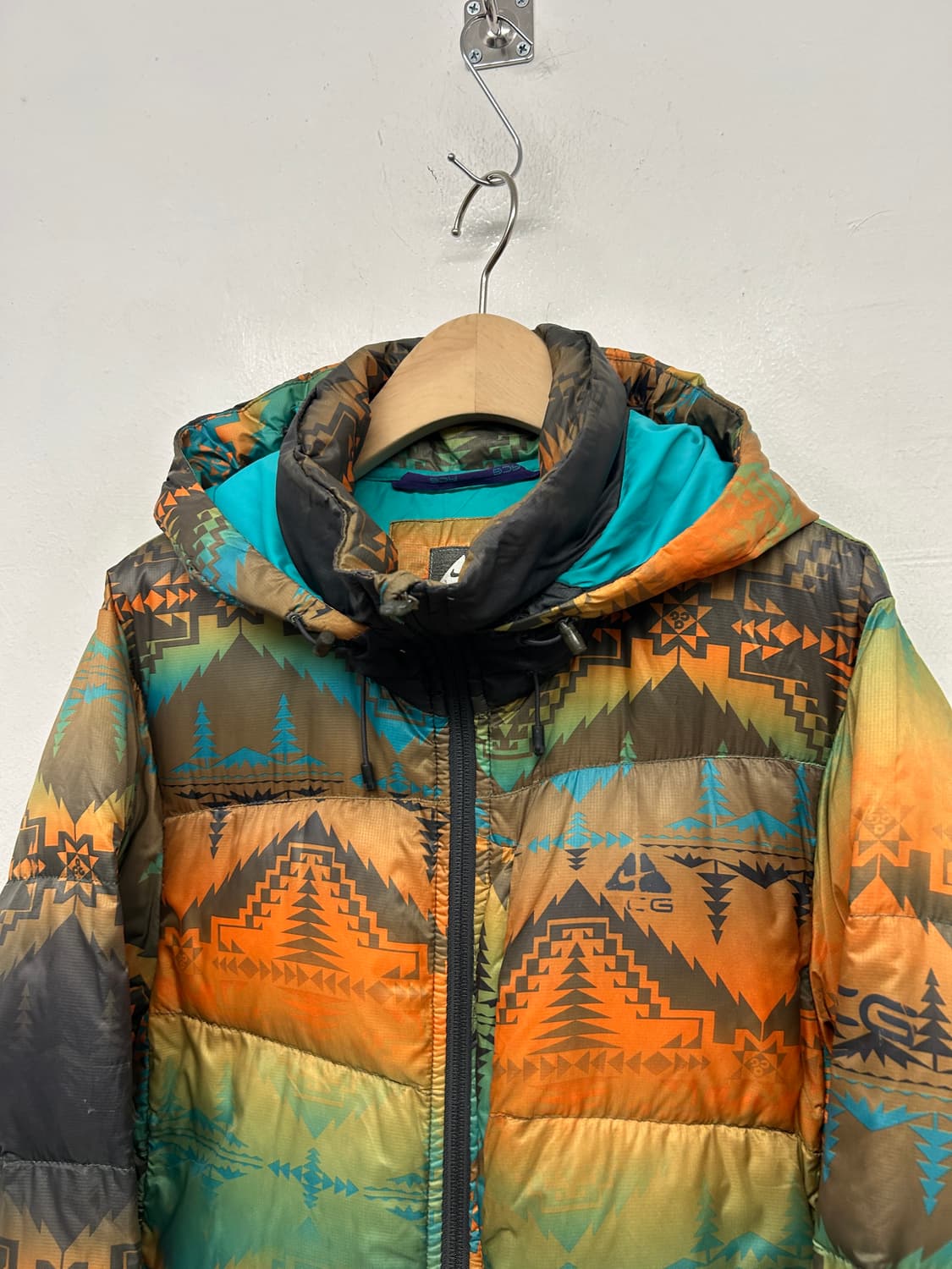 나이키 ACG 펜들턴 패딩 상품이미지2