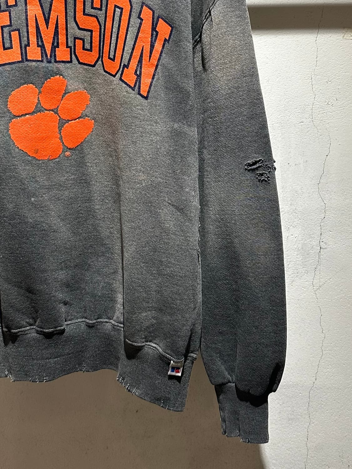 90‘s Russell Clemson Damage Fading Sweat 상품이미지3