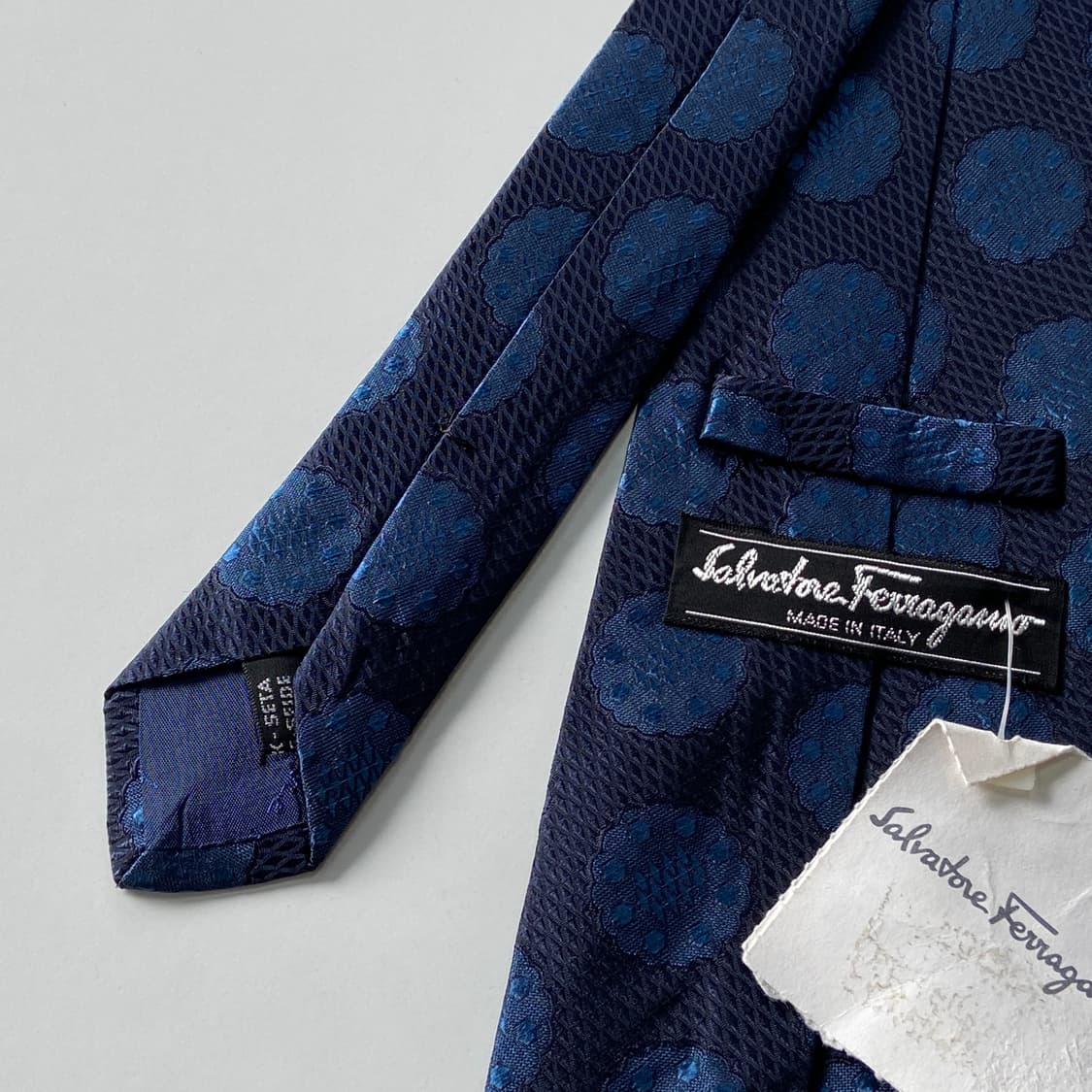 택달린 페레가모(Ferragamo) 명품 정품 넥타이 상품이미지5
