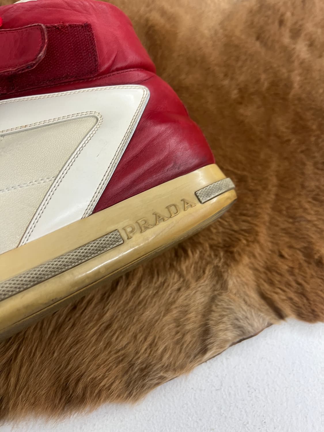 프라다 레더 하이탑 스니커즈 상품이미지6