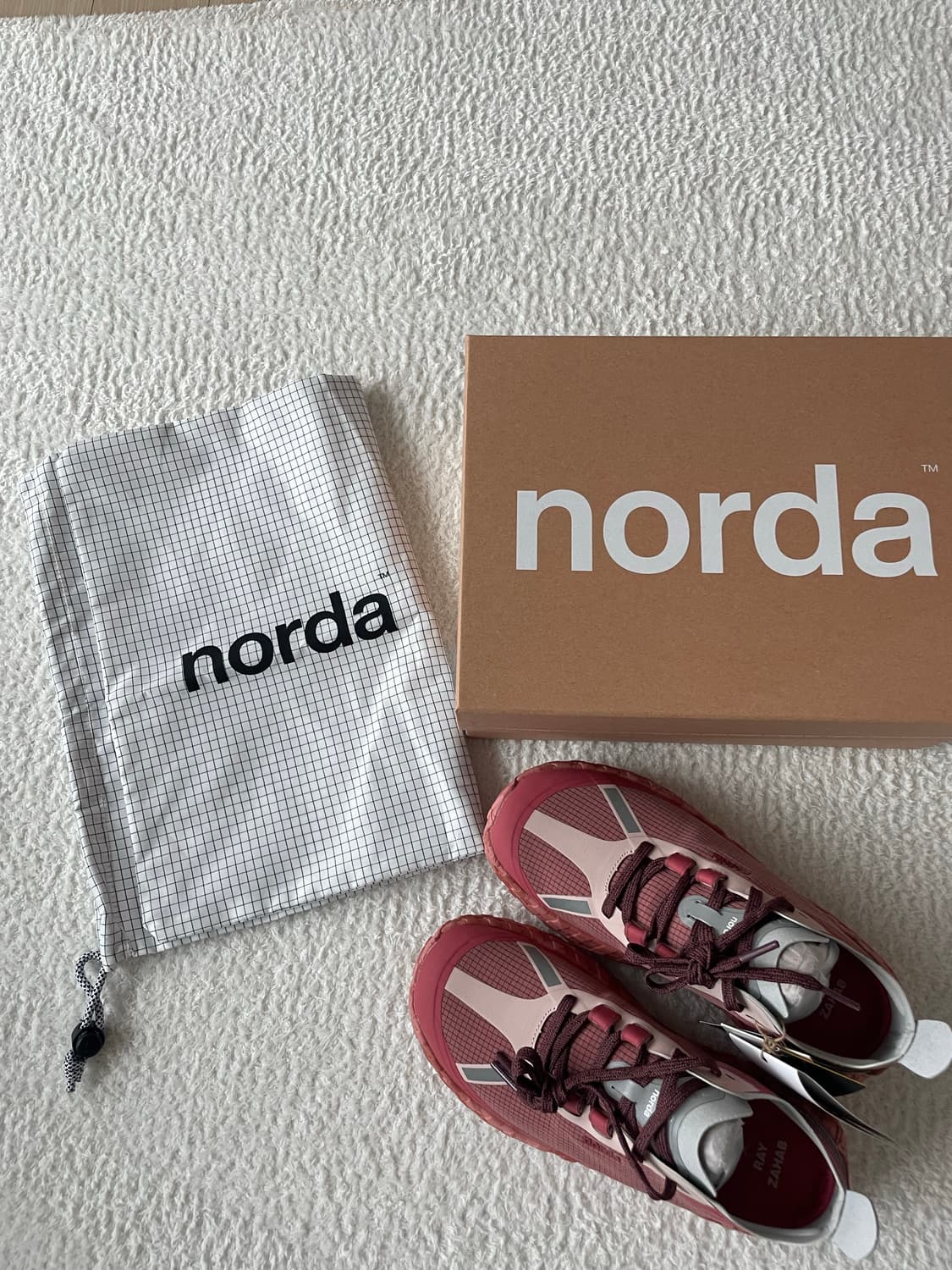 Norda 001 RZ vermillion 상품이미지1