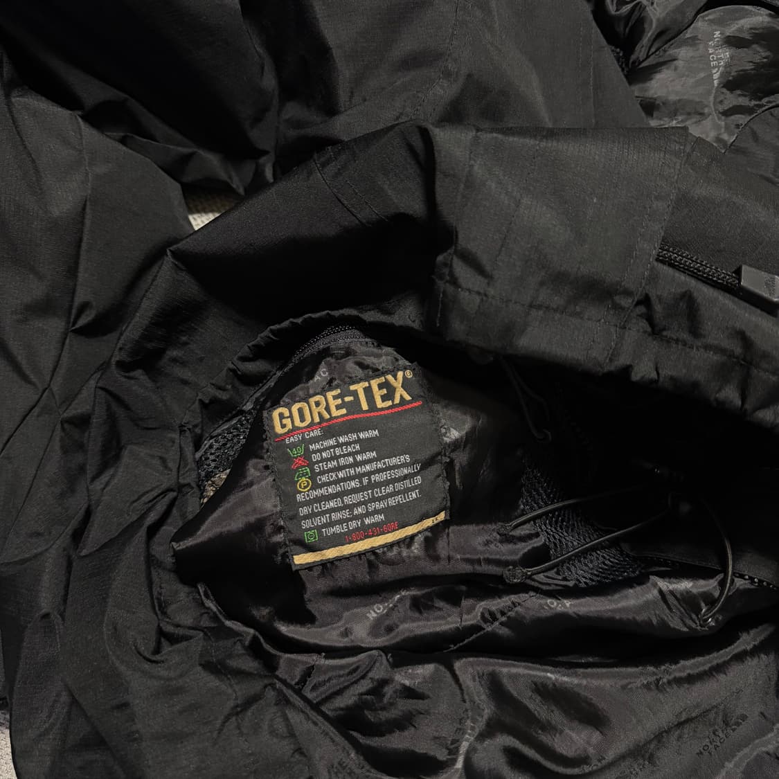 00s 노스페이스 써밋시리즈 고어텍스 마운틴 자켓 상품이미지5