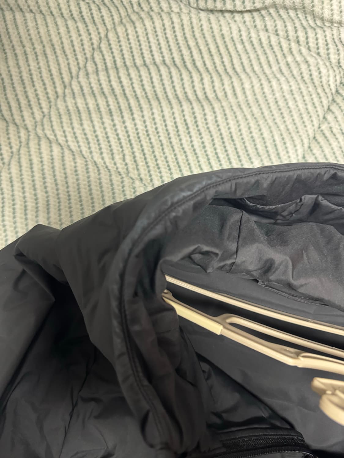 유니클로 퍼프테크 L 상품이미지4