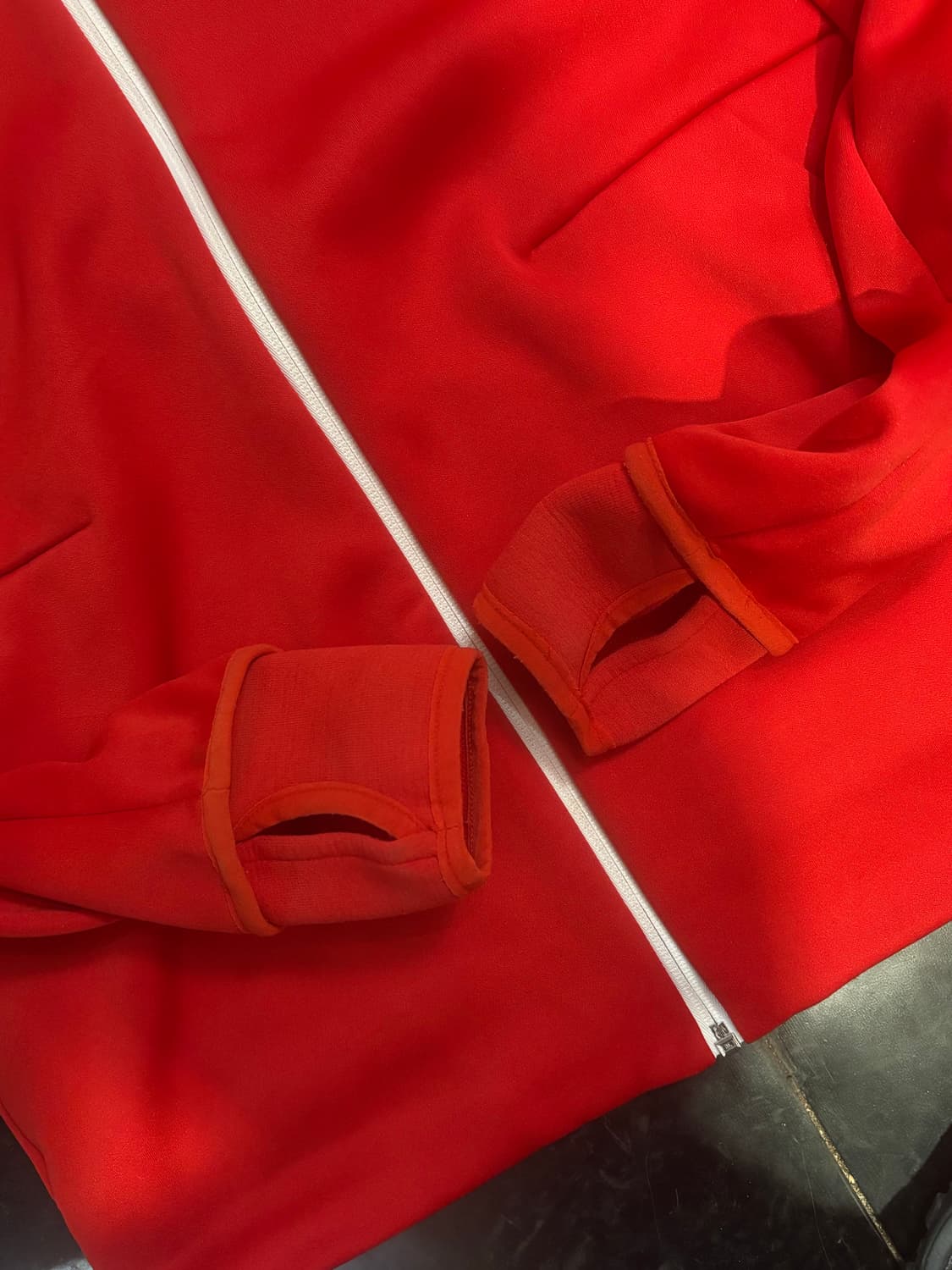 아디다스 바이에른뮌헨 후드집업 M 상품이미지3