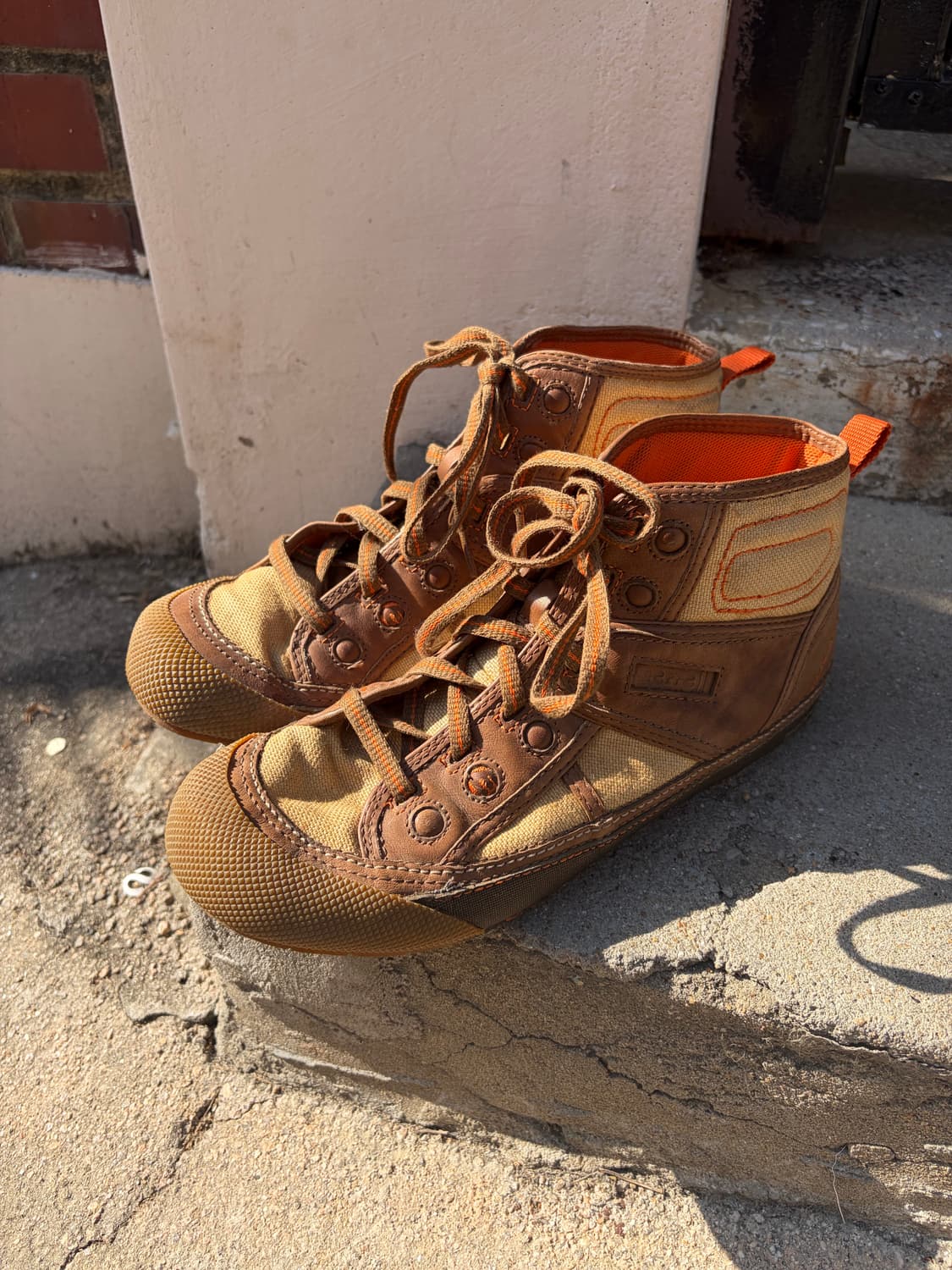 Merrell 하이탑 캔버스 레더 스니커즈 상품이미지1