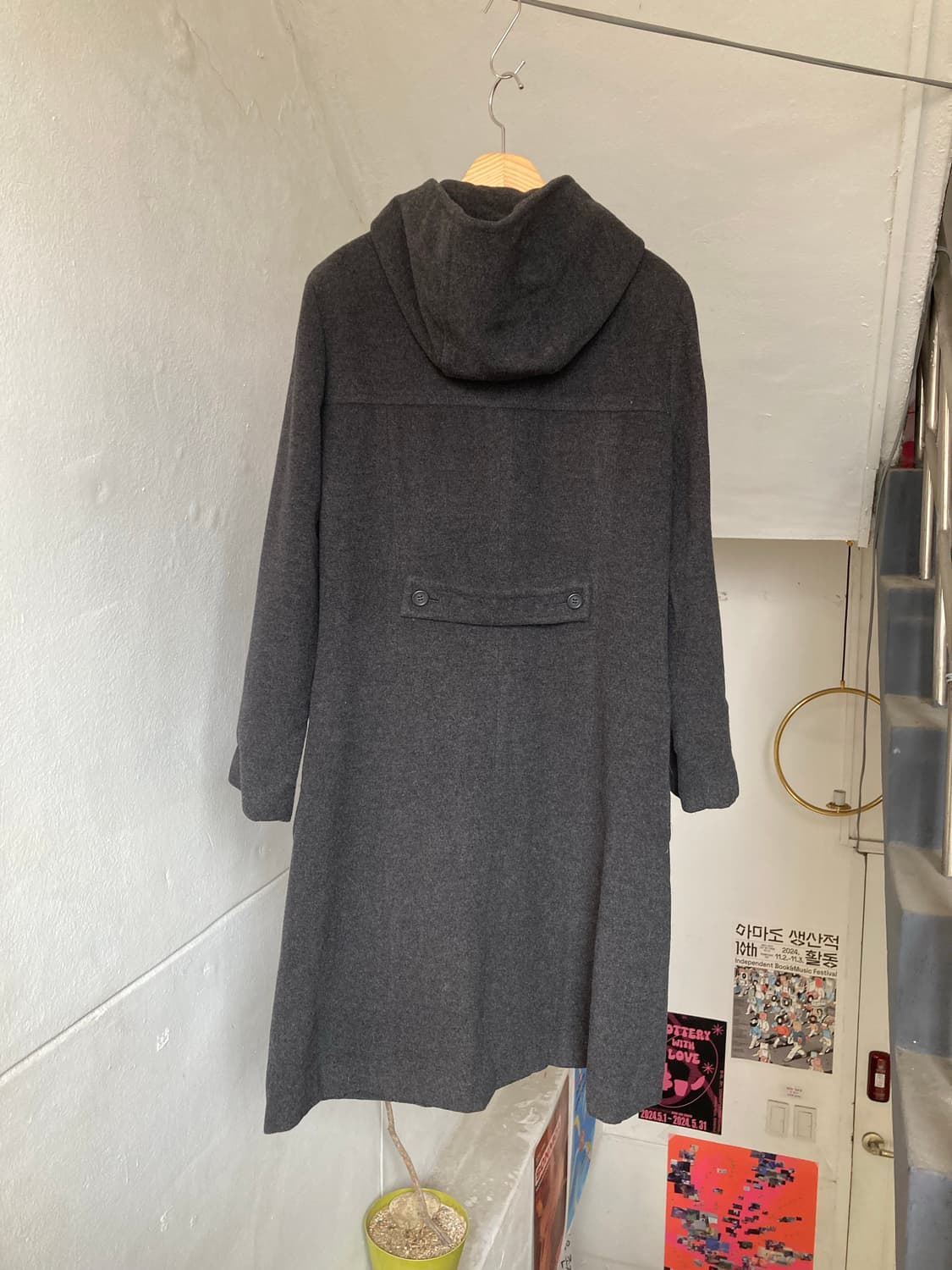 울 캐시미어 다크그레이 후드 코트 상품이미지5