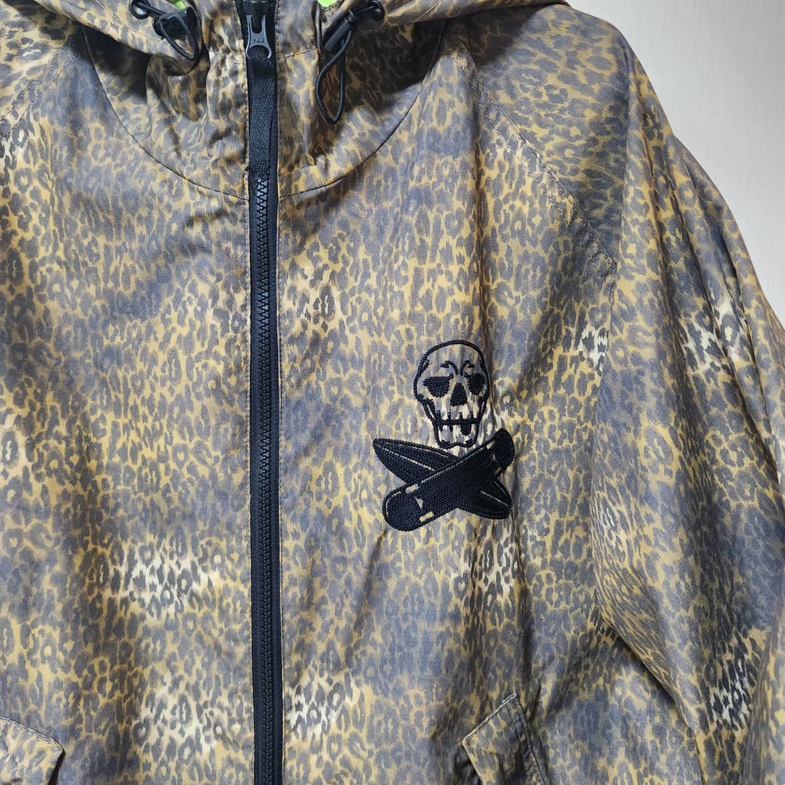 스틸휠즈 레오파드 바람막이 M 상품이미지2