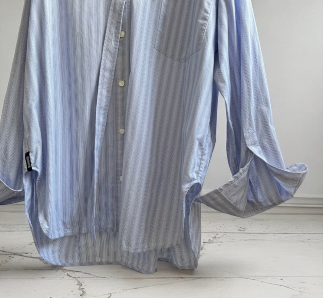 ➕마뗑킴 킴마틴 블루 스트라이프 셔츠 상품이미지4