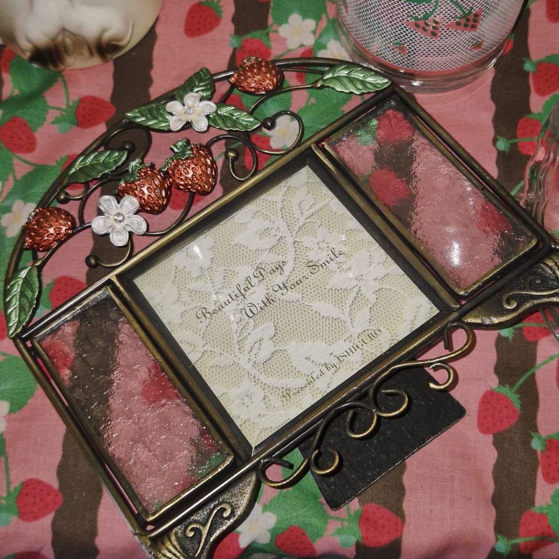 90s 엔틱 딸기 넝쿨 글라스 탁상 액자 상품이미지7