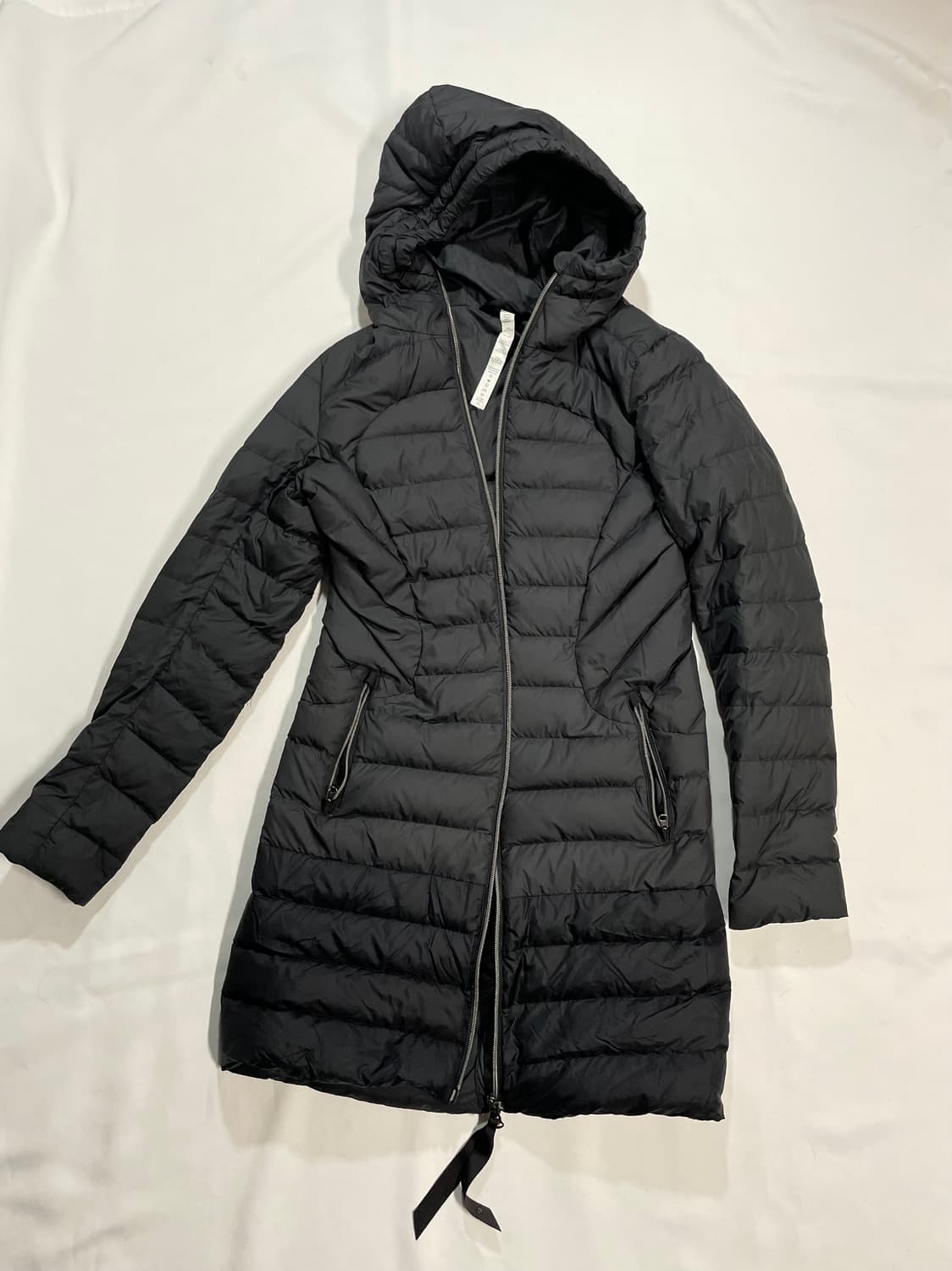 룰루레몬 구스다운 경량패딩 상품이미지1