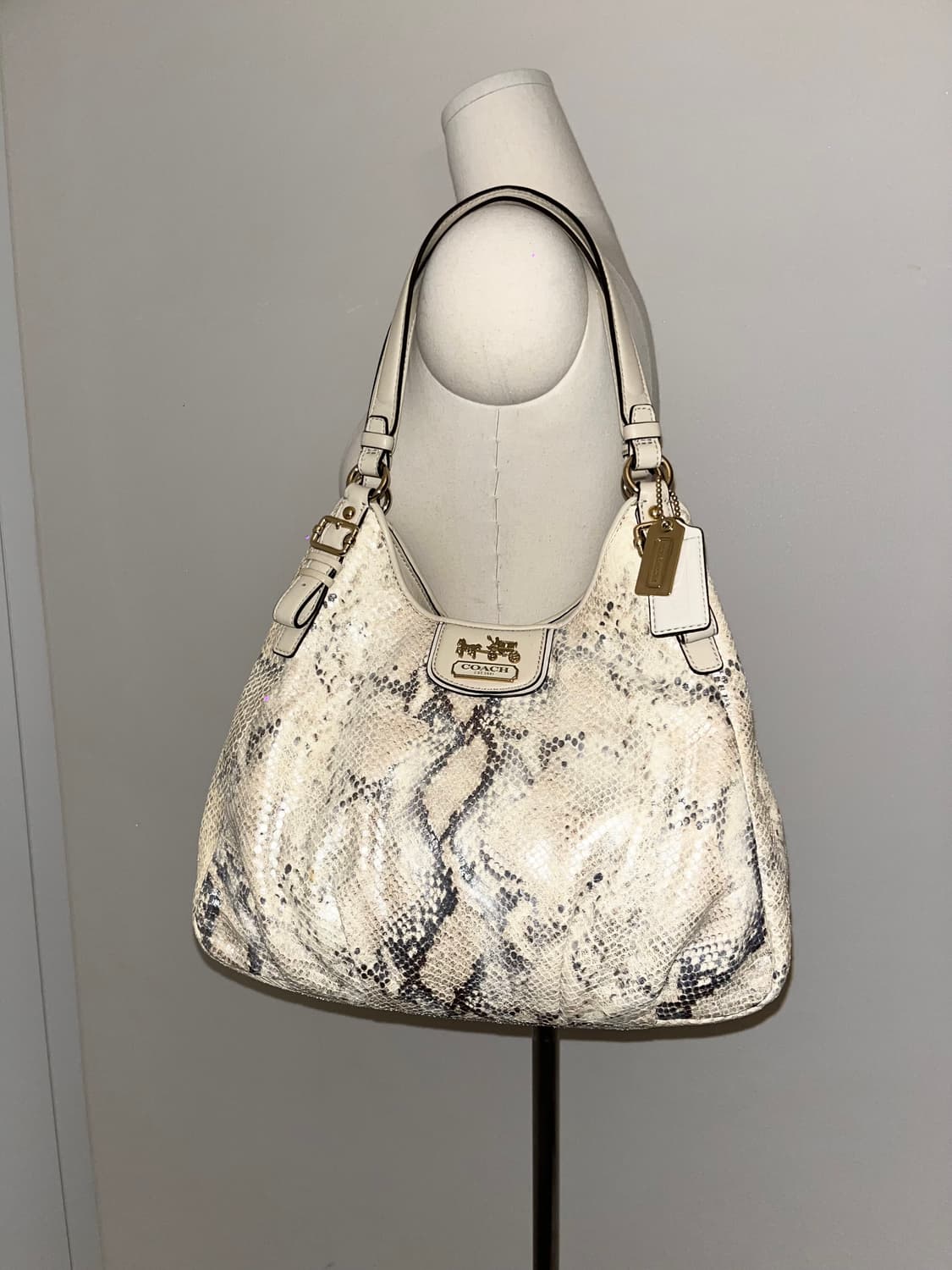 Coach Snake skin Shoulder bag 상품이미지2