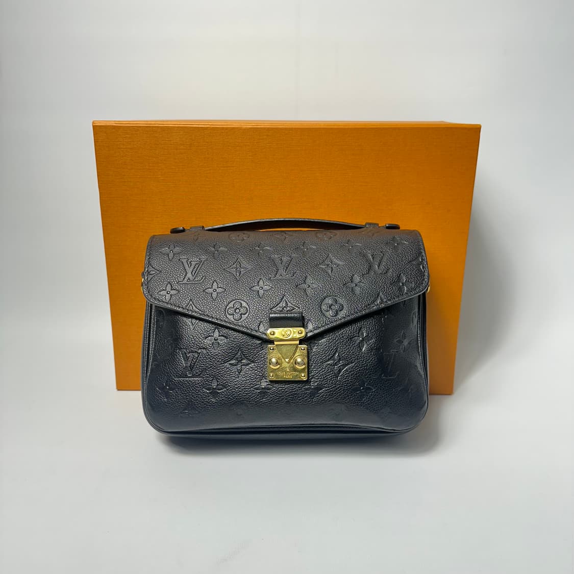 [S급] 루이비통 앙프레뜨 포쉐트 메티스 크로스 메신저백 상품이미지9
