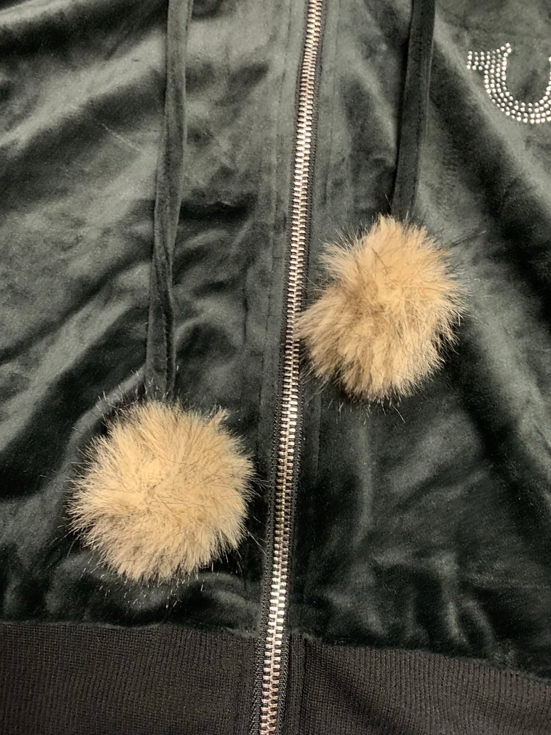 [새제품] 트루 릴리젼 벨벳 퍼 트림 후드집업 상품이미지5