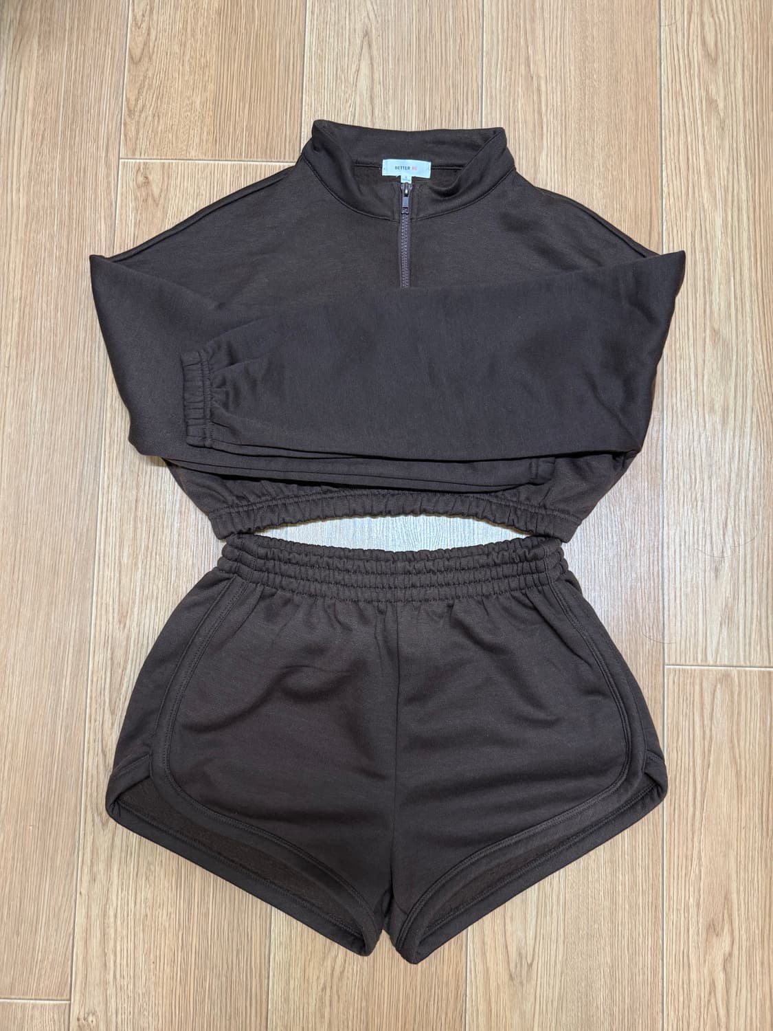 다크브라운 하프집업 크롭 셋업 상품이미지1