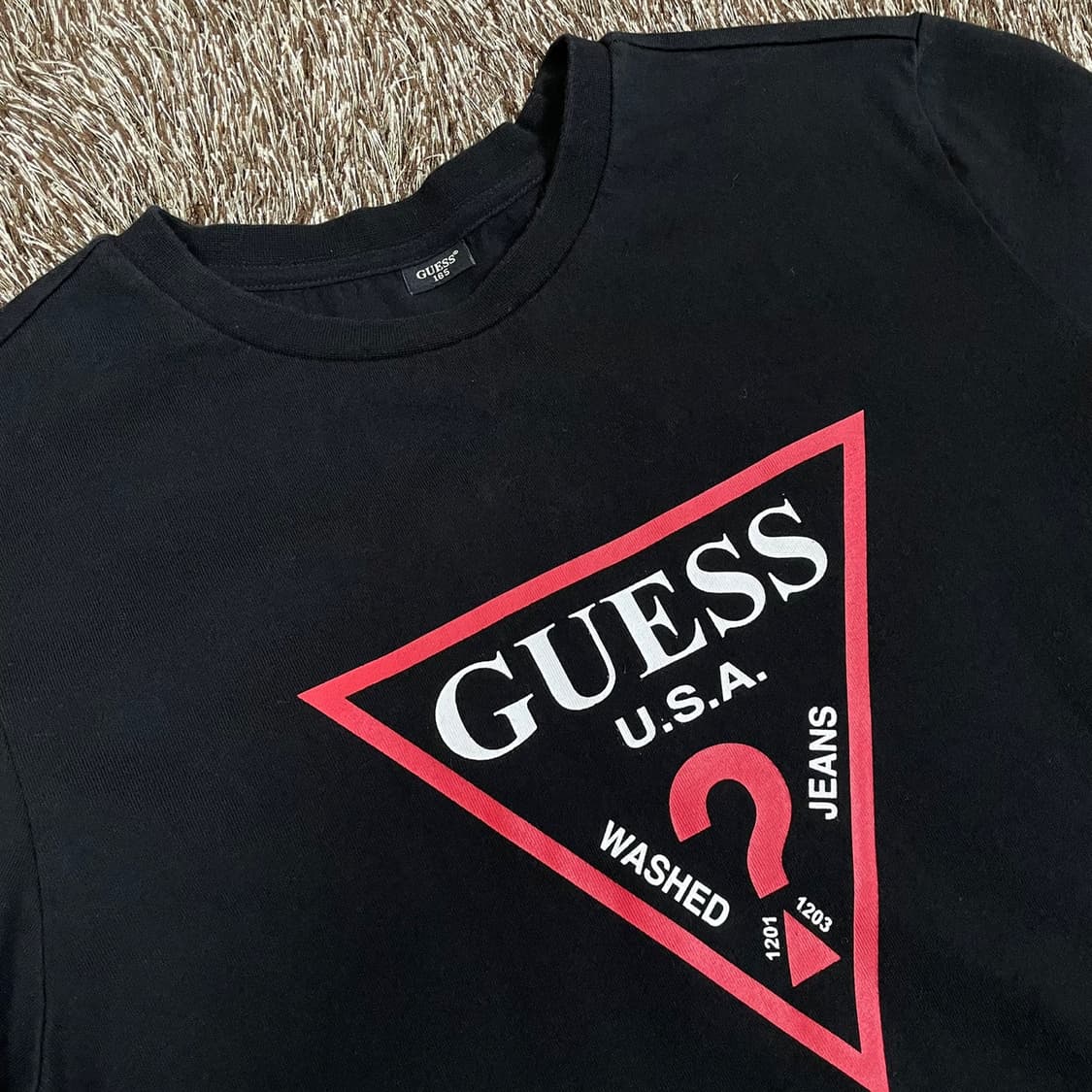 게스 GUESS 블랙 로고 프린팅 긴팔 티셔츠 165 상품이미지2