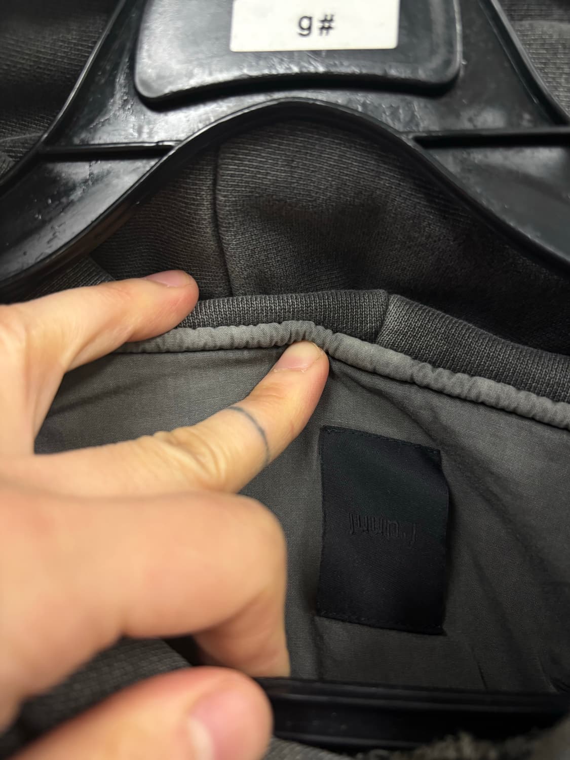 준지 피그먼트 후드티 상품이미지5