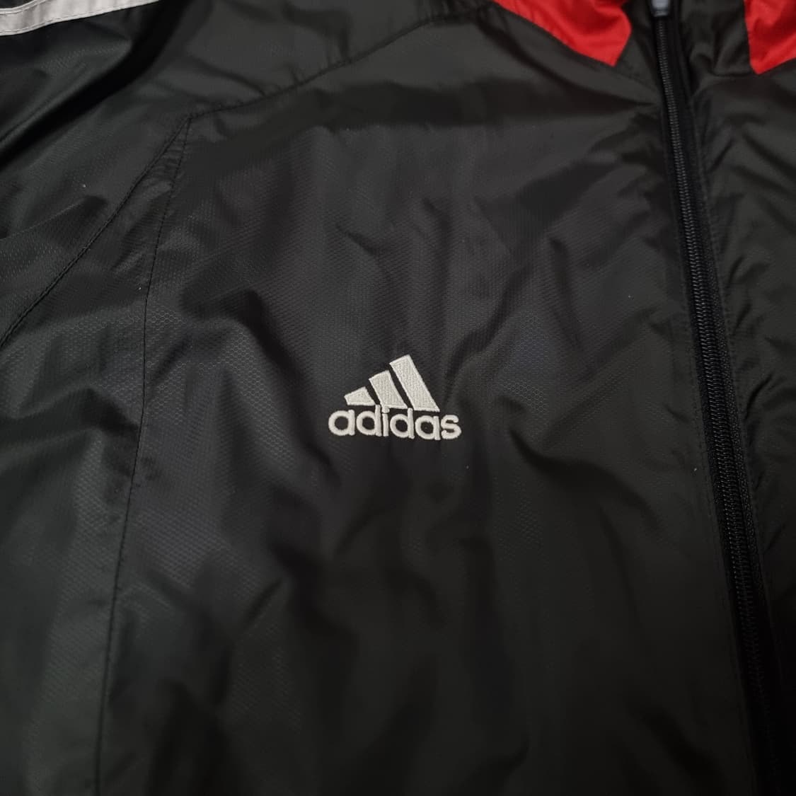 [커스텀] 아디다스 리버풀 프레데터 패딩 바람막이 상품이미지5
