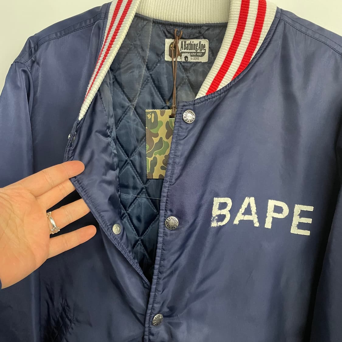 베이프 스펠아웃 바시티자켓 상품이미지7