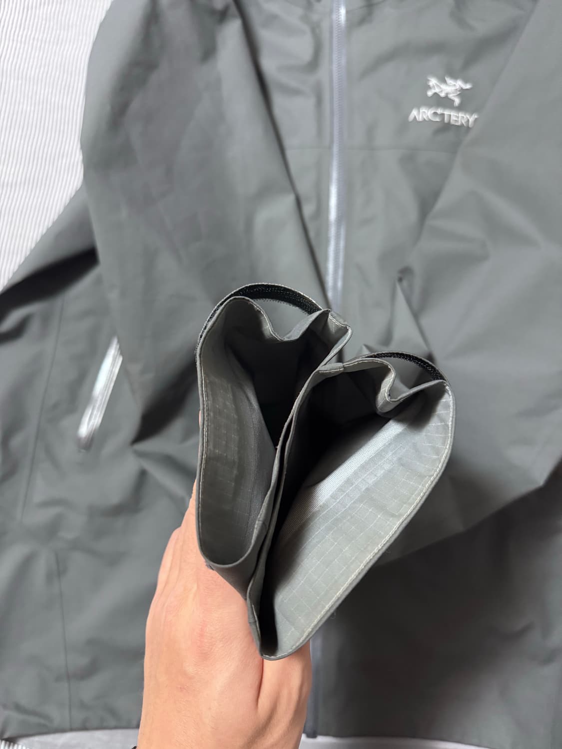 (민트급) 아크테릭스 베타 자켓 클라우드 L 상품이미지9