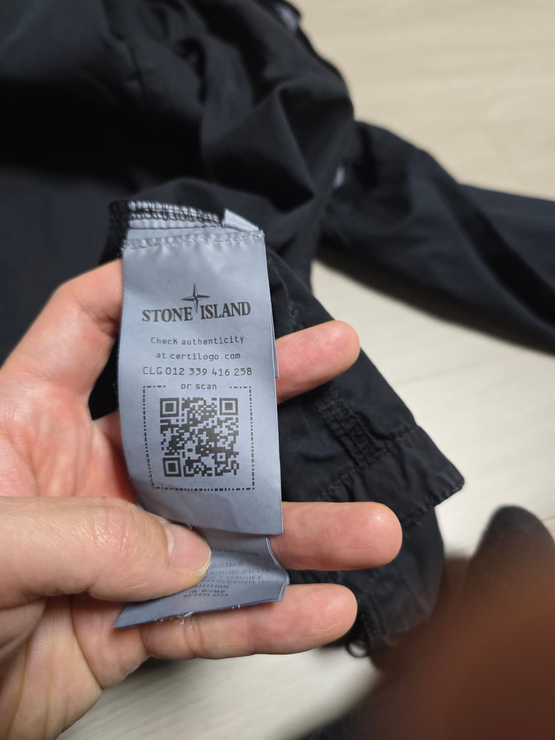 스톤아일랜드 21FW 올드이펙트 오버셔츠 블랙 XXL 상품이미지4