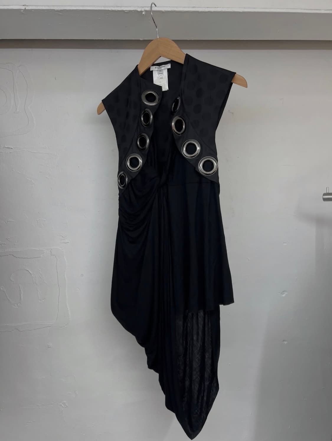 2006 지방시 리카르도 티시 도트 드레이프 탑 상품이미지2