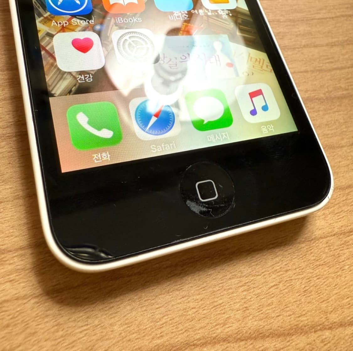 아이폰 5c 32GB 화이트 일본판 [희귀] 상품이미지6