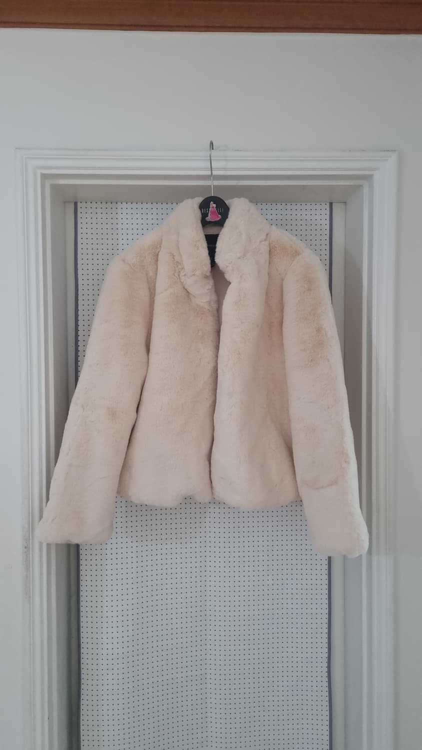 FOREVER21 아이보리 에코퍼 자켓 상품이미지1