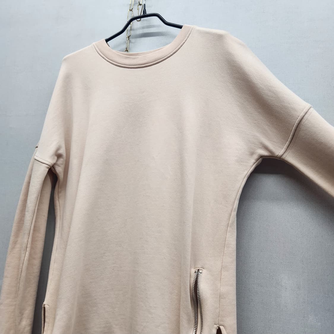 아크네스튜디오 옆트임 지퍼 디테일 맨투맨 XS(M~L) 상품이미지3