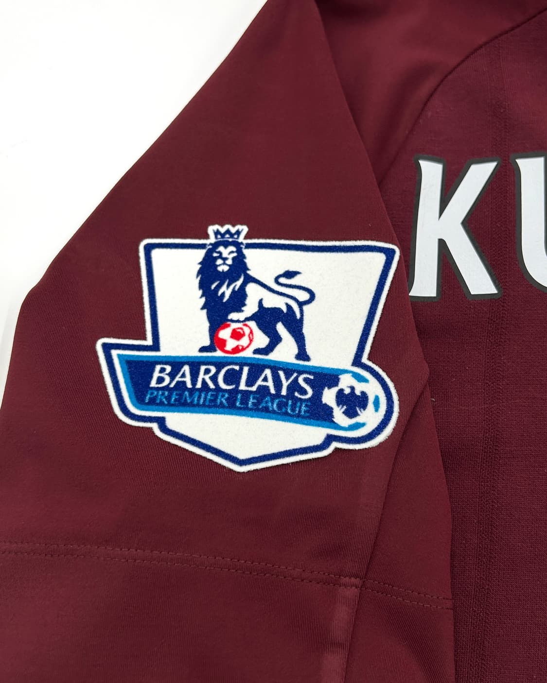 엄브로 12-13 맨체스터 시티 어웨이 리그킷 아구에로 상품이미지3