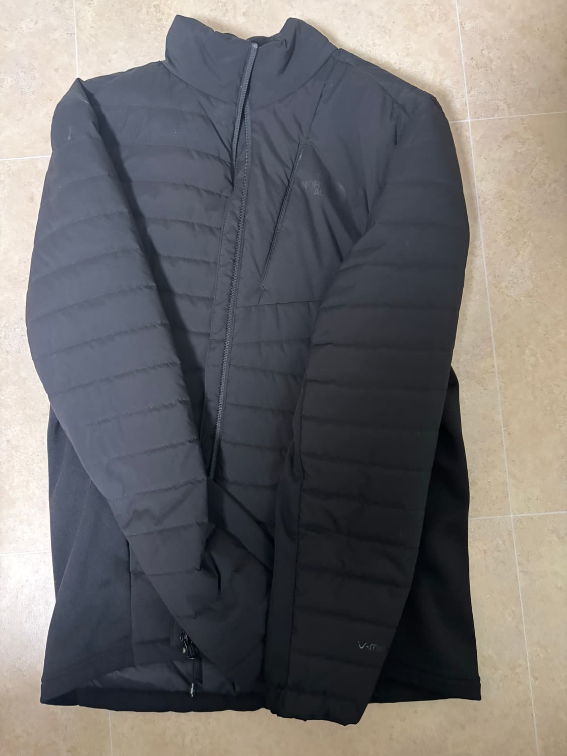 노스페이스 경량 패딩 상품이미지1