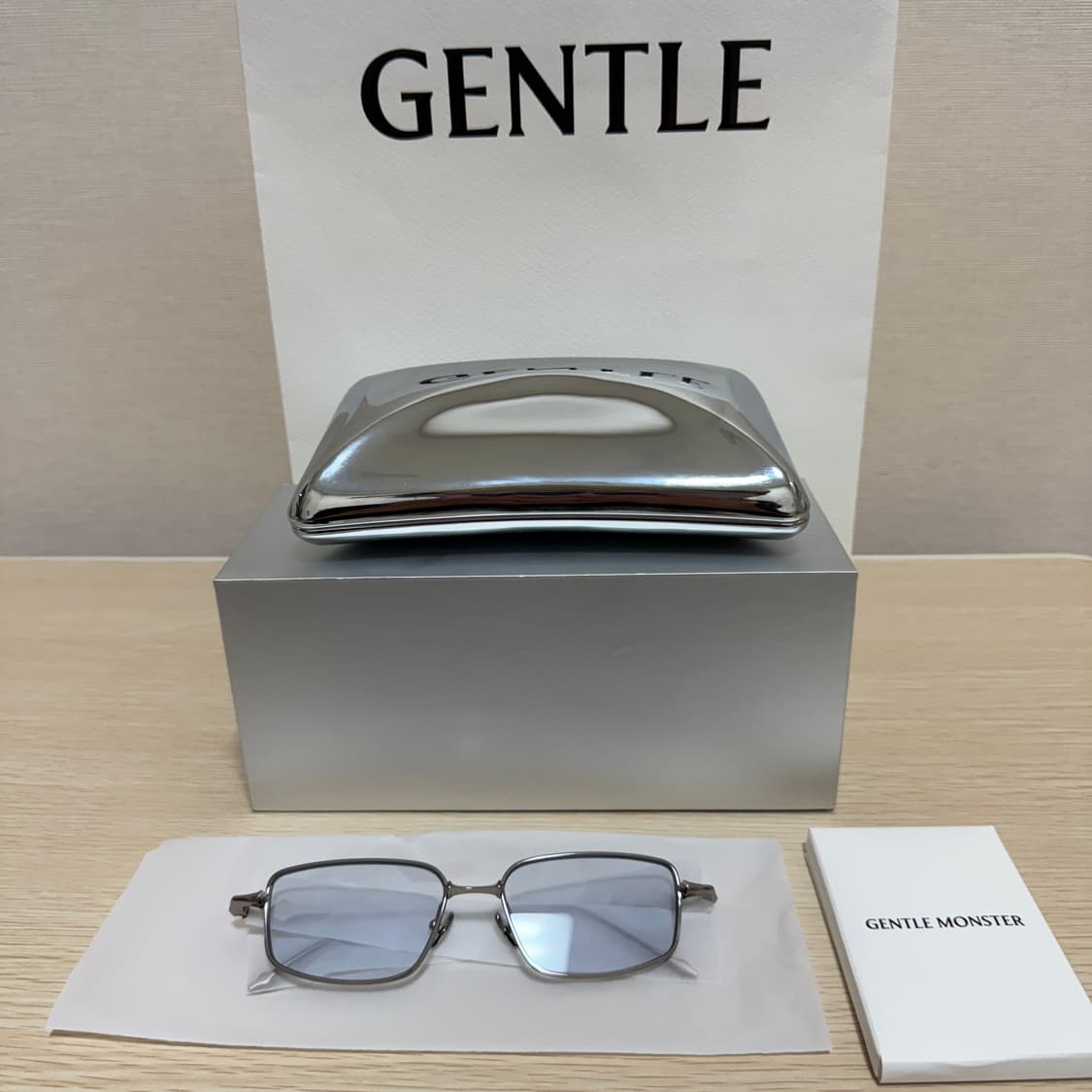 젠틀몬스터 아토믹 02(B) 실버 / 블루 안경 상품이미지2