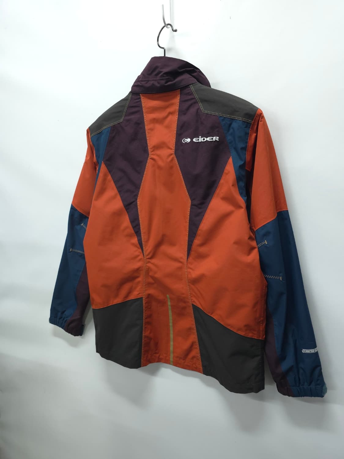 아이더 디펜더 배색 바람막이 재킷 (95~100) 상품이미지7