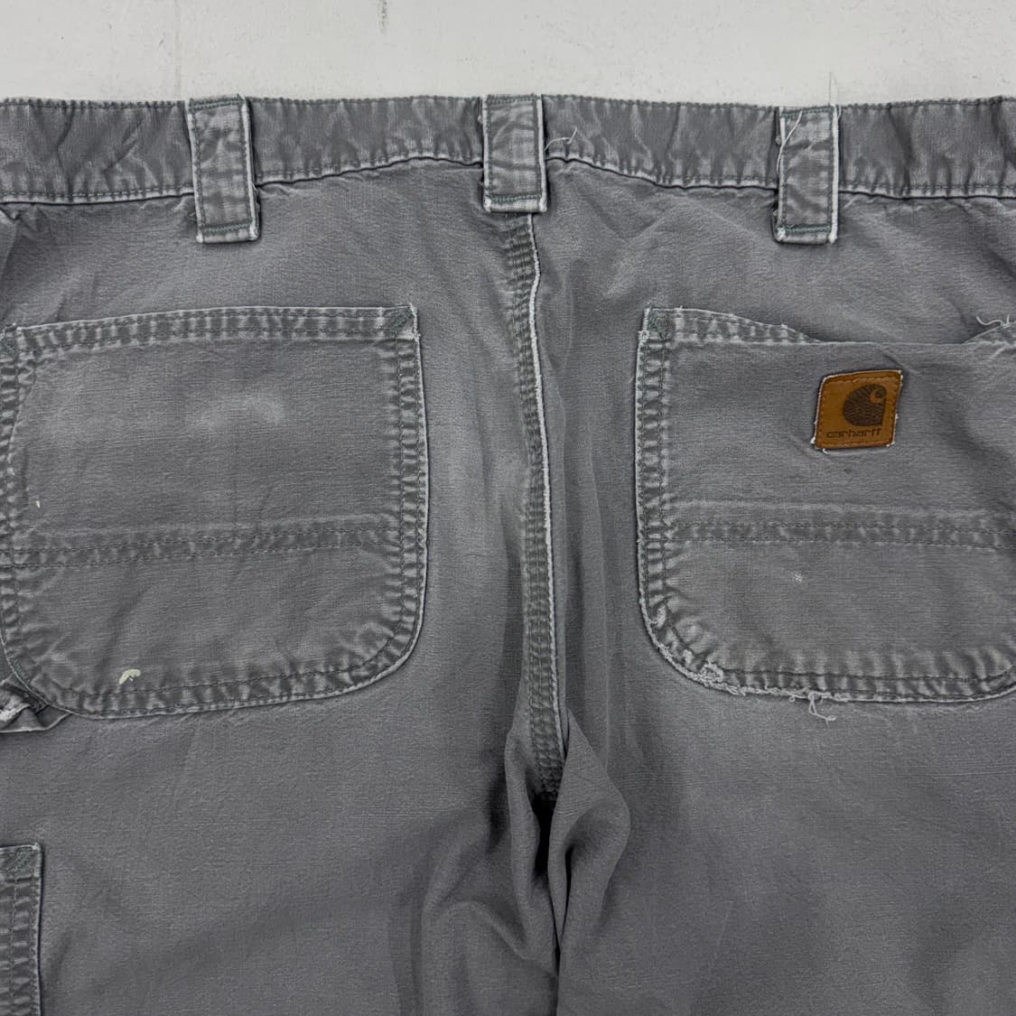 칼하트 OG 가죽패치 카펜터 페이딩 와이드 워크팬츠 상품이미지6