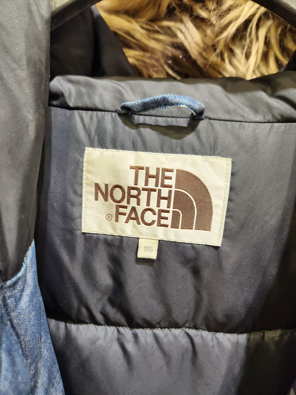 노스페이스 데님 다운패딩자켓 상품이미지4