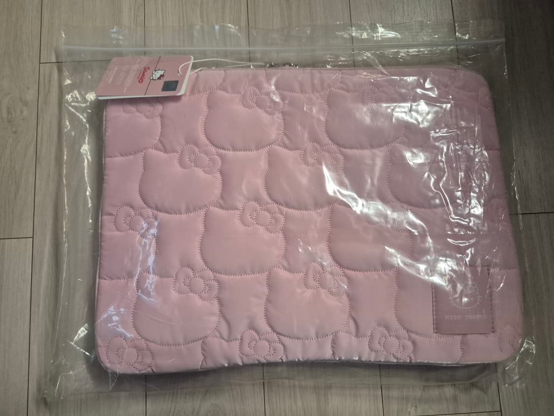 하이칙스 헬로키티 노트북 패드 파우치 13인치 핑크 상품이미지6