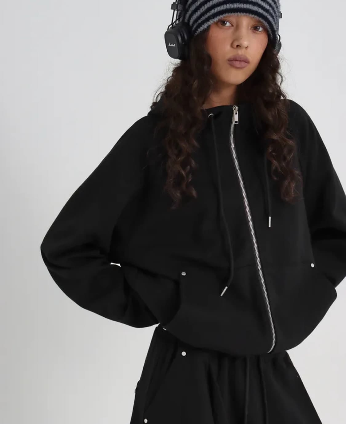 블랙업 더블코튼 리벳 후드집업 상품이미지1