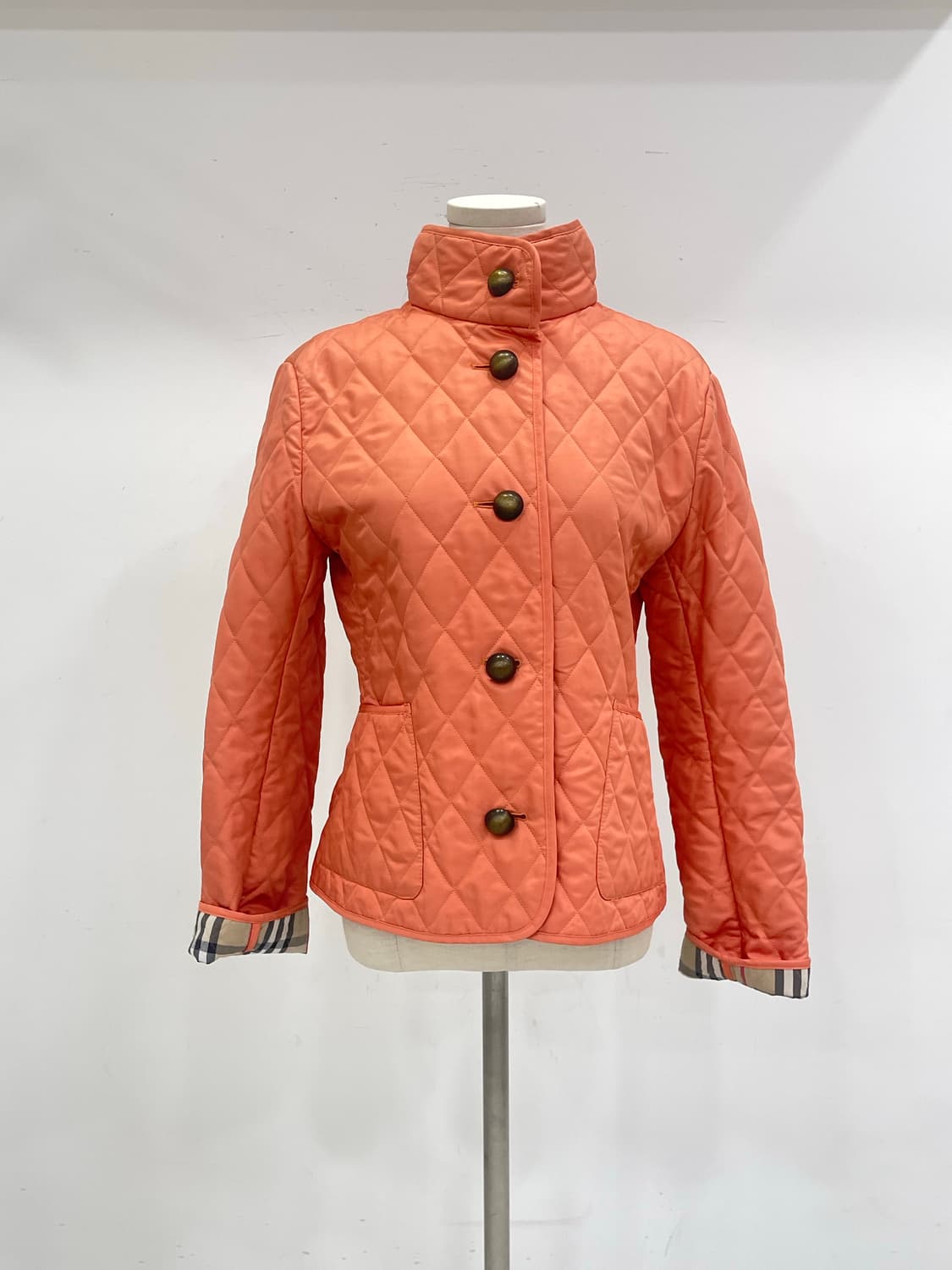 버버리 퀼팅 자켓 상품이미지2