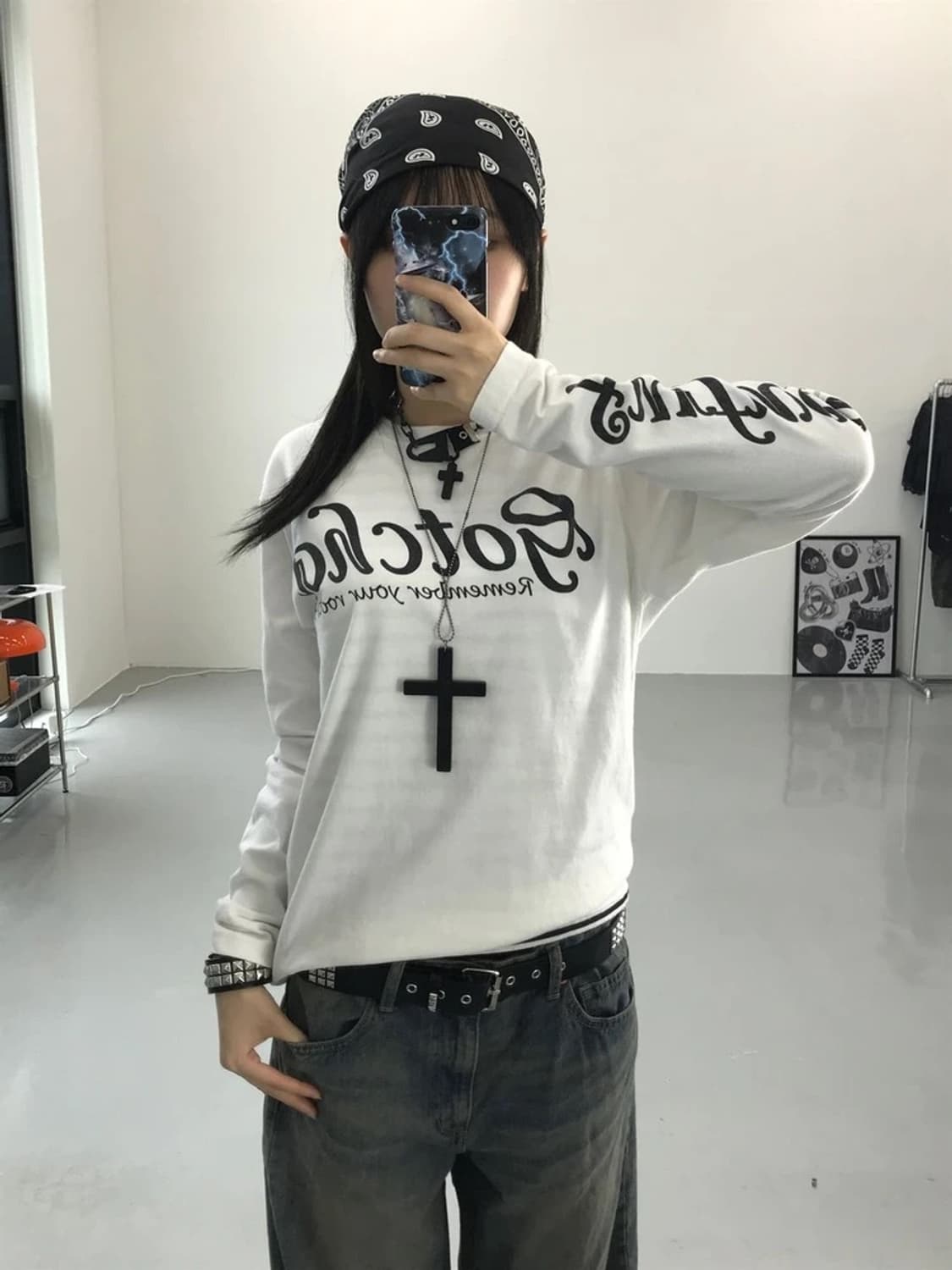 갓차 프린팅 화이트 롱슬리브 상품이미지2
