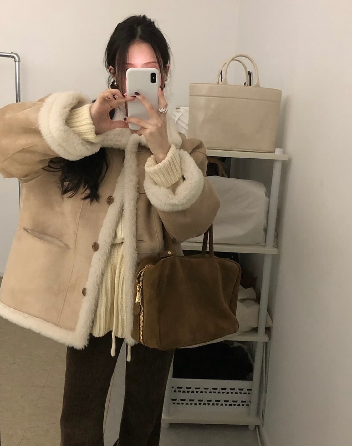 (새상품)유인어스 퓨로 리버시블 무스탕 상품이미지1