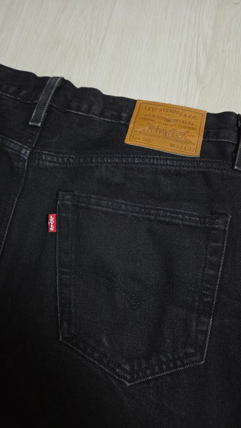 (착샷) 리바이스 568 32 루즈 스트레이트 데님  상품이미지4