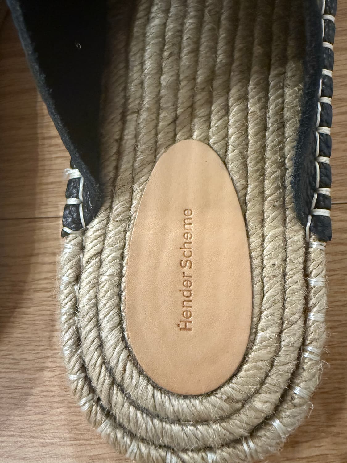 헨더 스킴 주트 hender scheme 가죽 뮬 슬리퍼 블랙 5사이즈 상품이미지4