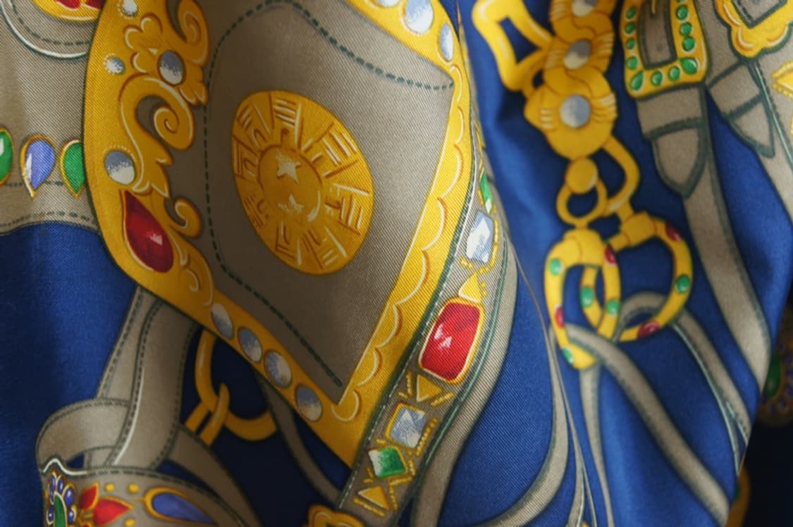 CELINE 정품 골드 옐로 실크 스카프 상품이미지7