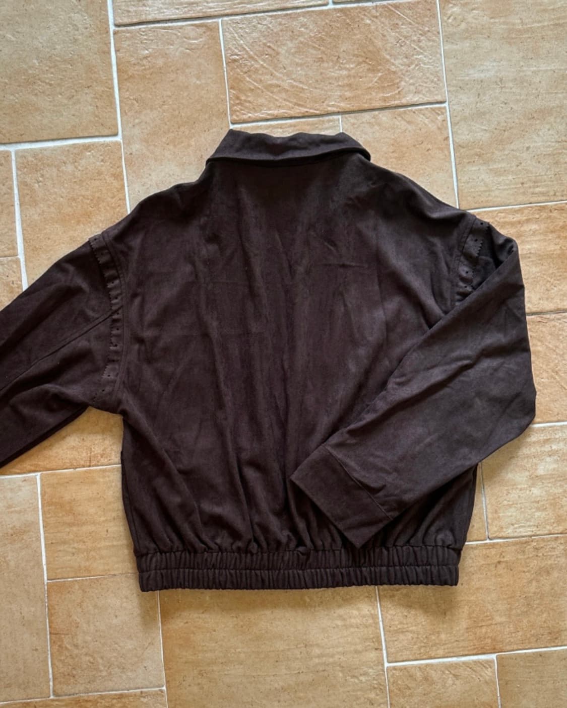 이알알 스웨이드 펀칭 자켓 상품이미지4