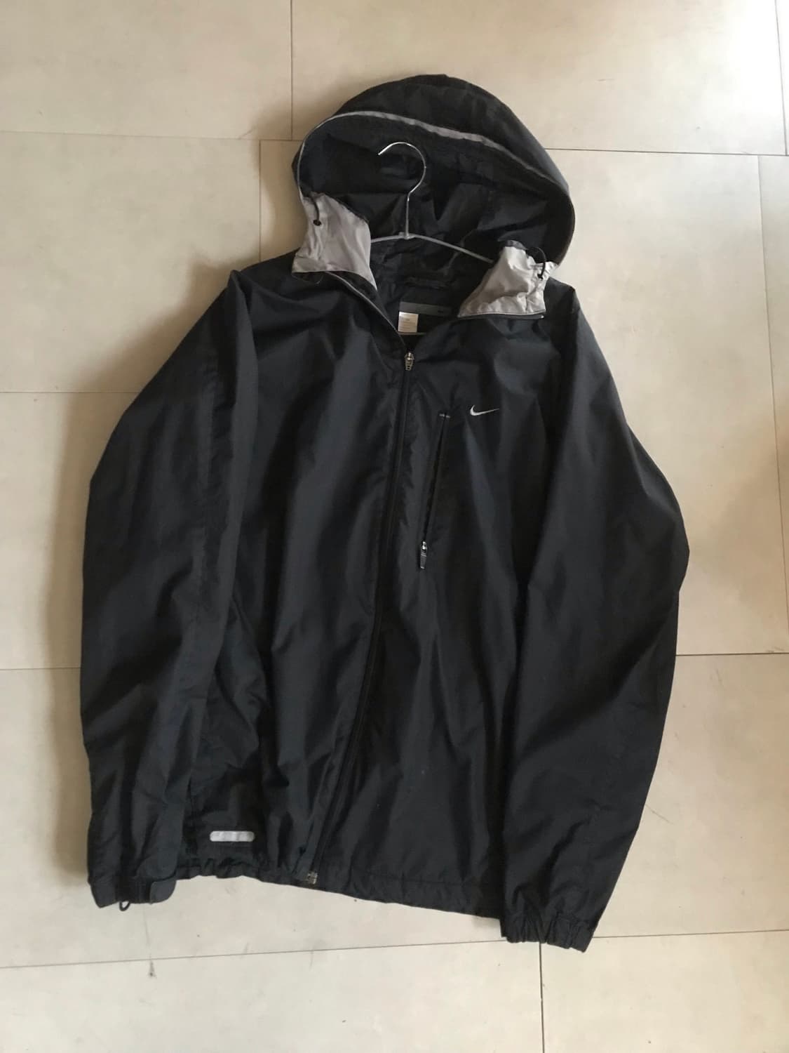 나이키 블랙 후드 바람막이 상품이미지8