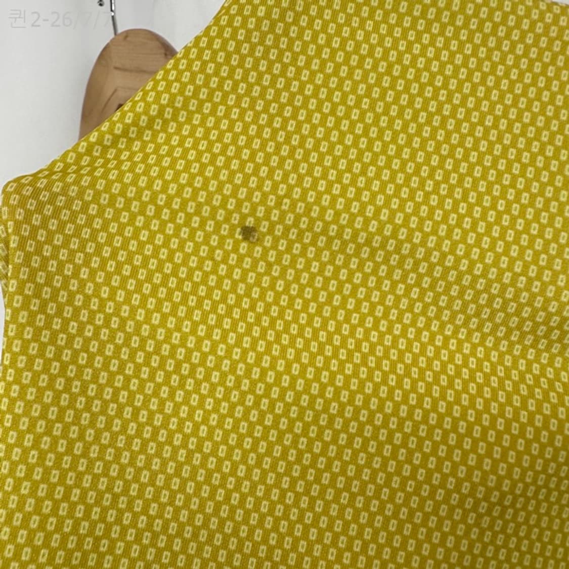 
루이까스텔 남자 스판 카라 반팔티 옐로우 100 상품이미지3