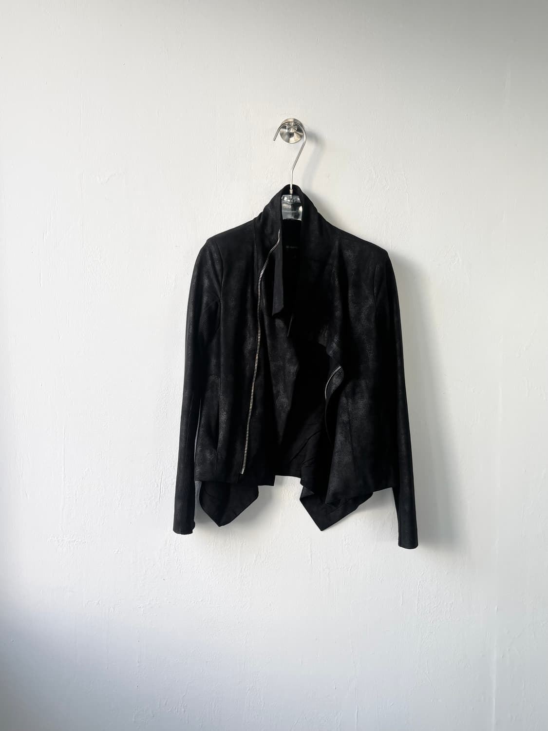 스웨이드 사선 하이넥 자켓 상품이미지5