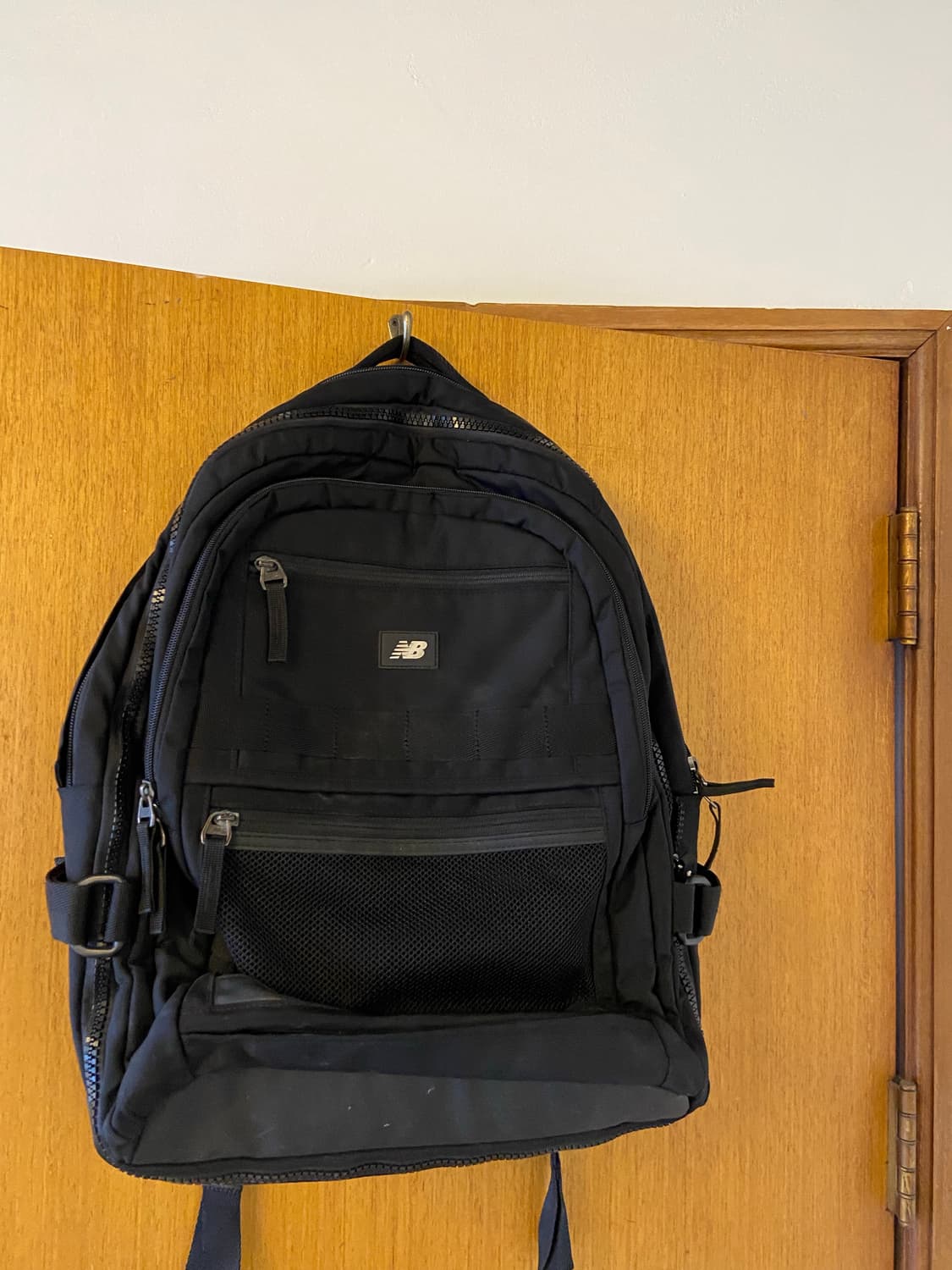 뉴발란스 검정 백팩 가방 상품이미지2