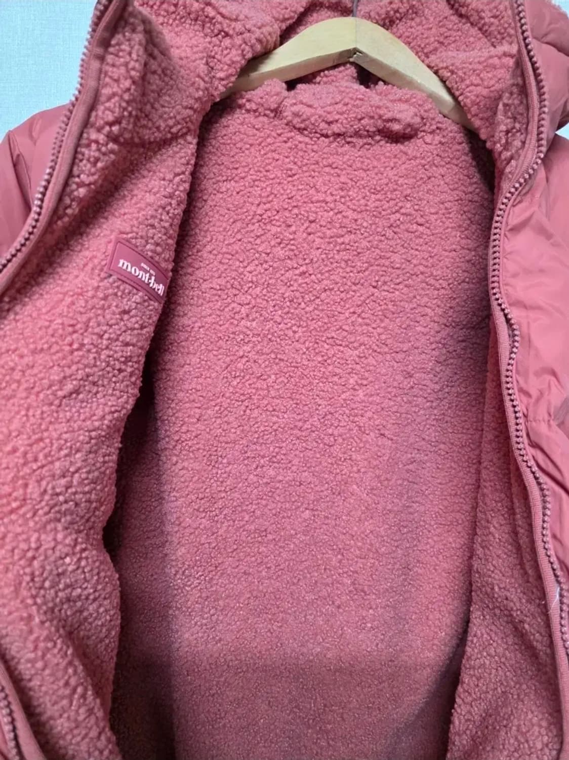 몽벨 핑크색 후드 양면 패딩 점퍼 사이즈 100 여자용 상품이미지7